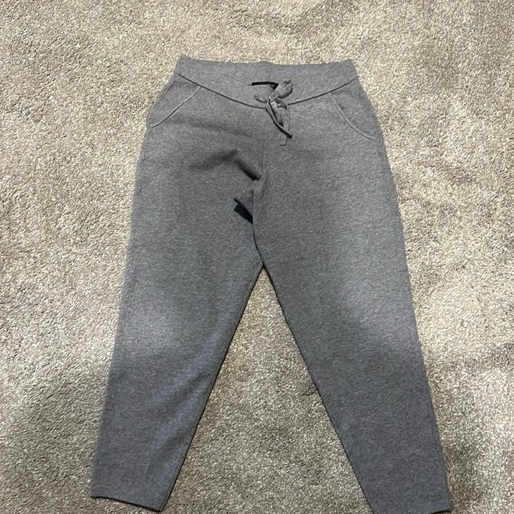 Banana Republic Gray knit joggers small petite